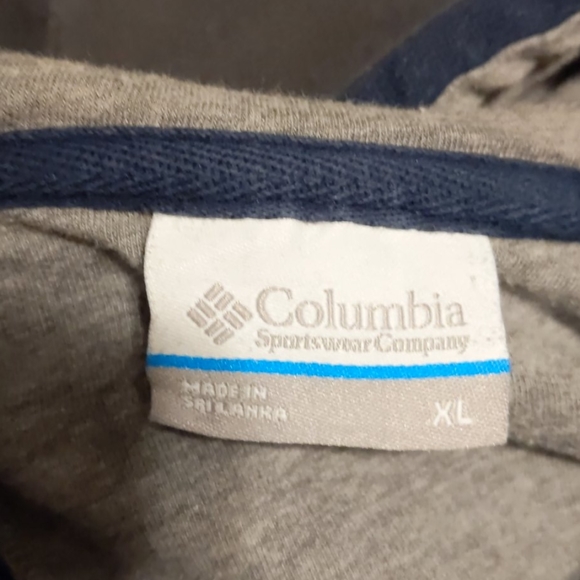 Columbia hoodie - Picture 2 of 2